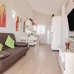 Caleta Deluxe *