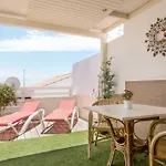Caleta Deluxe