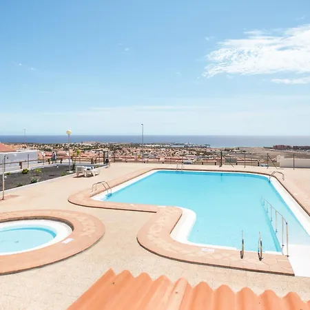 Caleta Deluxe Apartment