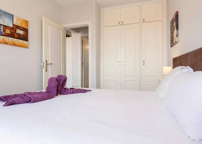 Caleta Deluxe Apartament *